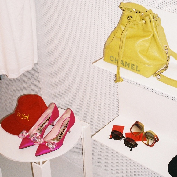 Irene’s closet - Picture 1 of 1